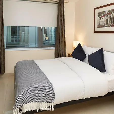 Luxury Smithfield Apartment *